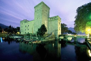 Stadtmuseum von Riva del Garda beherbergt mehrere Kunstausstellung und Werke einiger der berühmtesten Maler als Hayez